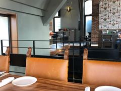 -LENBACH兰巴赫西餐啤酒坊(大连东港店)