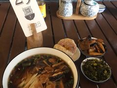 -十面春风·江南面馆(崇宁路店)