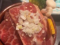 -山川小町·极番烧肉(新地假日广场店)