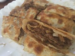 -溢心园香河肉饼总店