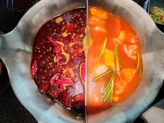 -湊湊火锅·茶憩(南京东路悦荟店)