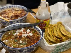 隔壁家桥头锅贴-贵州米线(童家巷店)