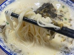 -雪琴面馆富安特色鱼汤面(城中花园店)