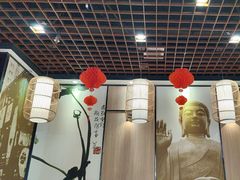 -裕记烧腊连锁餐饮(国商分店)