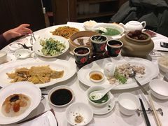 -上海小南国(仲盛世界商城店)