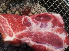 梅花肉-肉甲韩国木炭烤肉(新壹街1店)