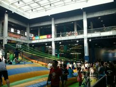 -蒙特利亲子乐园