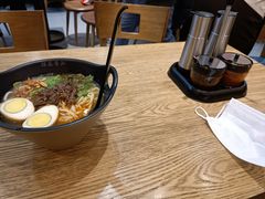 -桂在香知桂林米粉(红博中央公园店)