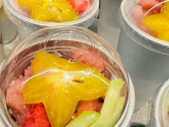 手炒岭南甘草四果炒冰-喜茶(深圳万象城黑金店)