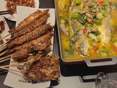 -串王阿三烧烤·小龙虾·烤鱼(拱墅胜利河美食街店)