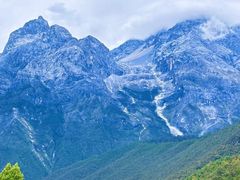 -玉龙雪山游客服务中心