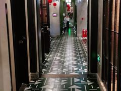 -贝勒爷·酥不腻烤鸭