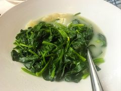 鱼肚浓汤浸时蔬-陶陶居酒家(第十甫路总店)