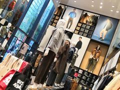 -优衣库(深圳万象天地旗舰店)