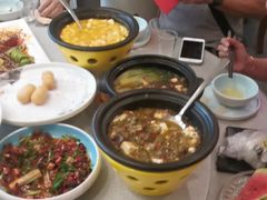 -有红鸡毛店·川菜(建设路店)