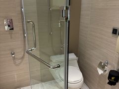 -上海中航虹桥机场泊悦酒店