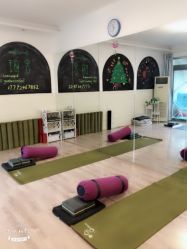 -瑜舍瑜伽连锁教室