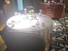 -贝勒爷·酥不腻烤鸭