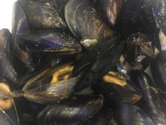 -渔中舟海鲜大排档(普陀沈家门店)