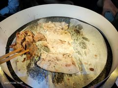 黑香猪雪花肉-秦炉烤肉(财富中心店)