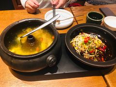 云南经典汽锅鸡-云海肴·汽锅鸡·云南菜(苏州中心店)