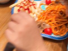 -暖食光·台式家庭餐厅·生日主题店(万达店)