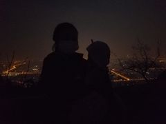 -鬼笑石后山停车场