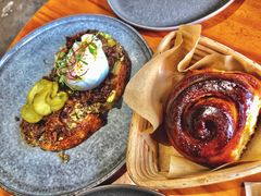 牛油果温泉蛋吐司-O'mills Sourdough Bakery&Bistro(永嘉路店)