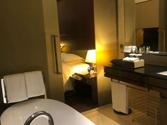 -广州天河希尔顿酒店