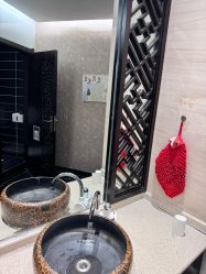 -威思丽高温瑜伽会馆