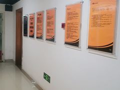 -安东易迷你自助仓储寄存仓库(草桥店)