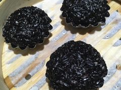 滋润黑糯米盏-隆隆金大茶楼(地王广场店)