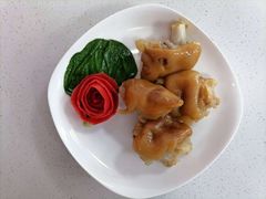 -爱月宝月嫂·育儿嫂(哈尔滨总店)