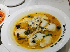 -渝是乎酸菜鱼(龙旗购物中心店)