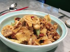 干锅牛蛙-辛香汇·现炒川菜(淮海路百盛店)