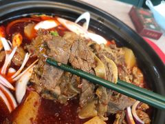 -腩得欢喜·牛腩煲火锅(万庭大厦店)