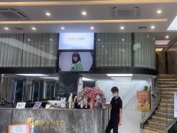 -苏奇发型·烫发染发