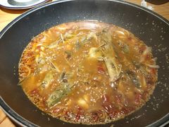 -小小河边鱼(天润城店)