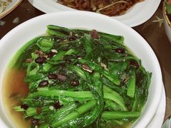 -瓦国小镇·果木烤鸭·融合菜(西口店)