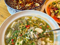 -小三峡食府(西五路店)