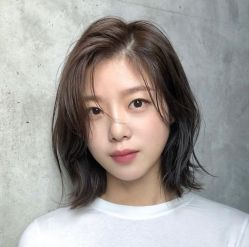 -变画·发型STUDIO