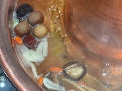 -一只羊·铜锅涮羊肉烧烤