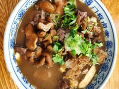 卤煮火烧-门框胡同百年卤煮(新街口店)