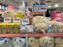 -名创优品(万达广场河东店)