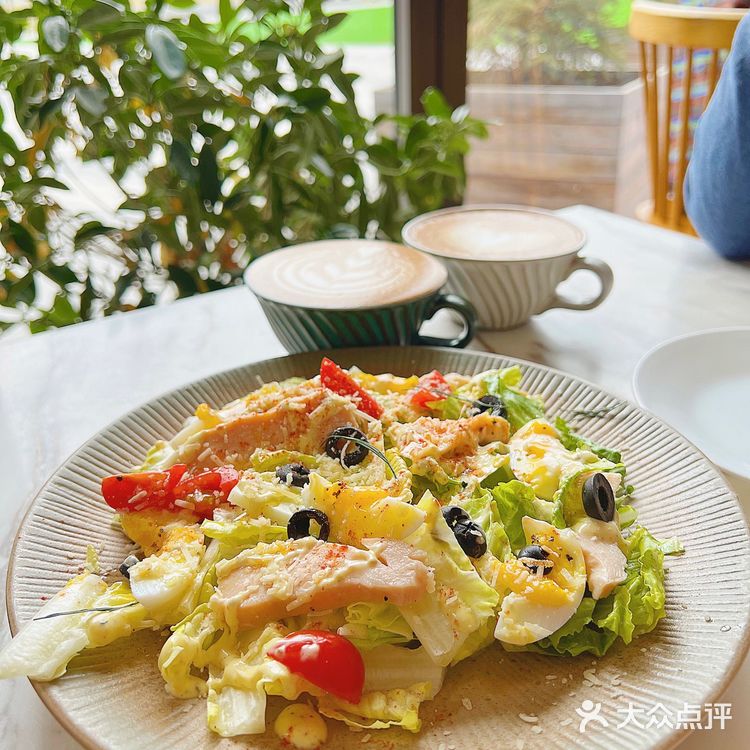 亲子Brunch|亲子乐园+全城最佳班尼迪克蛋,老母亲心头好