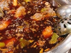 -肖肖酸萝卜鱼火锅(总店)