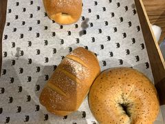 -沁屋面包店(人民东路店)