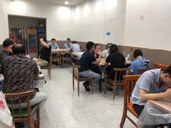 大堂-蓝精灵饺子店