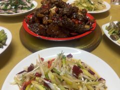 -超越海鲜屋(飞龙物业店)