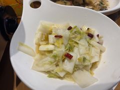 -头上红煨盐鸡乡村食府